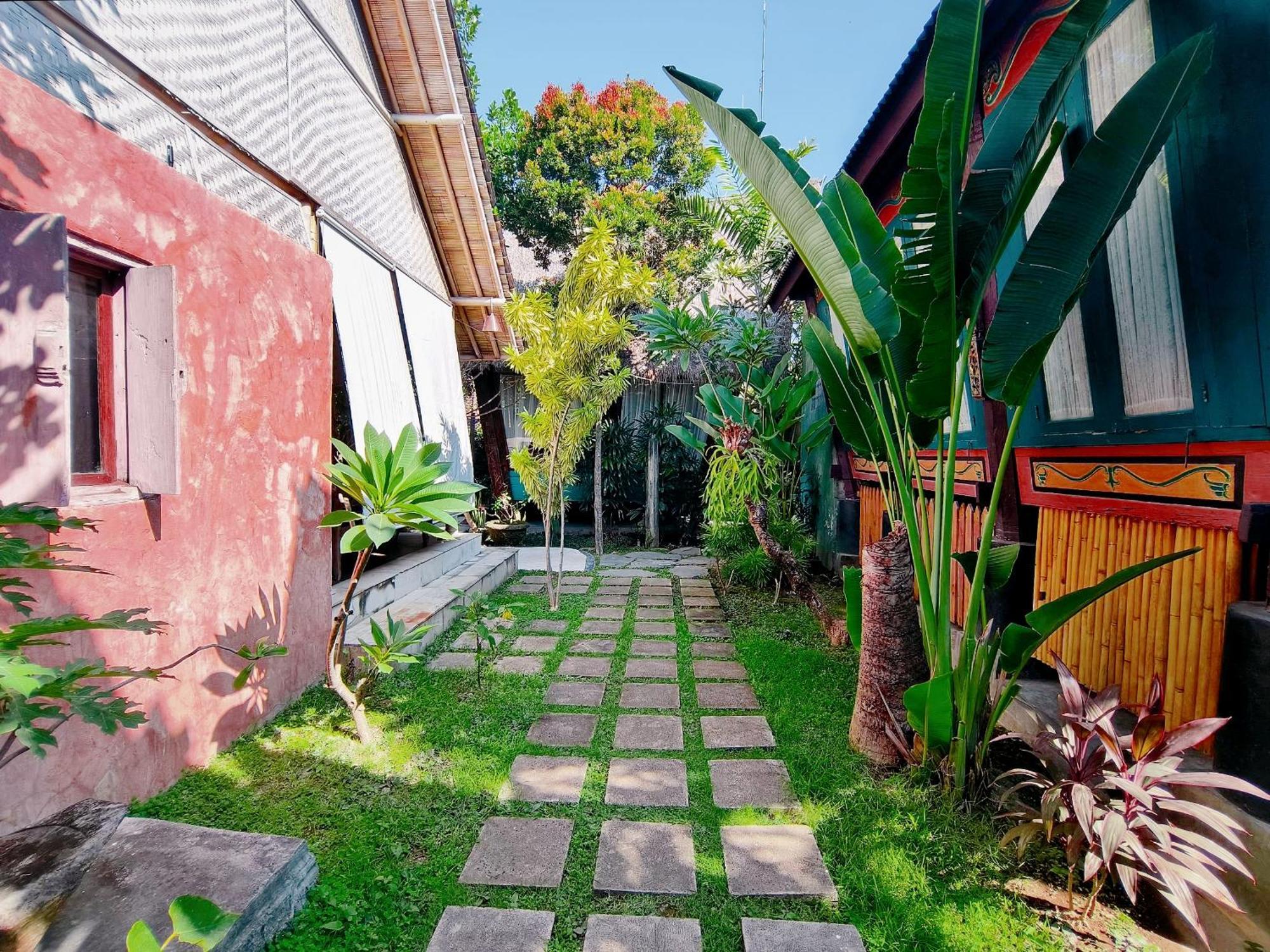 Panda Lumbung Bed & Breakfast Sanur  Luaran gambar