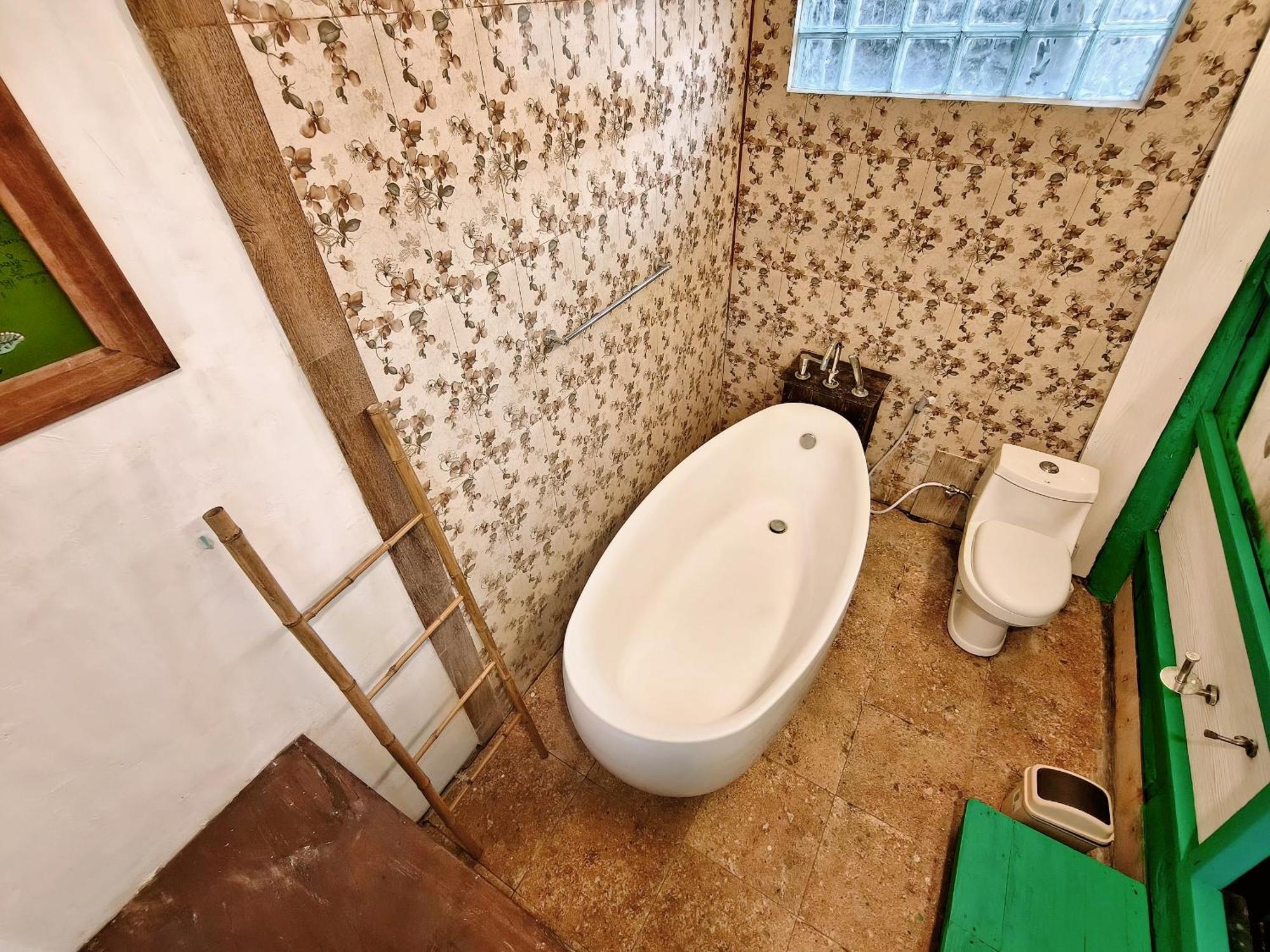 Panda Lumbung Bed & Breakfast Sanur  Luaran gambar