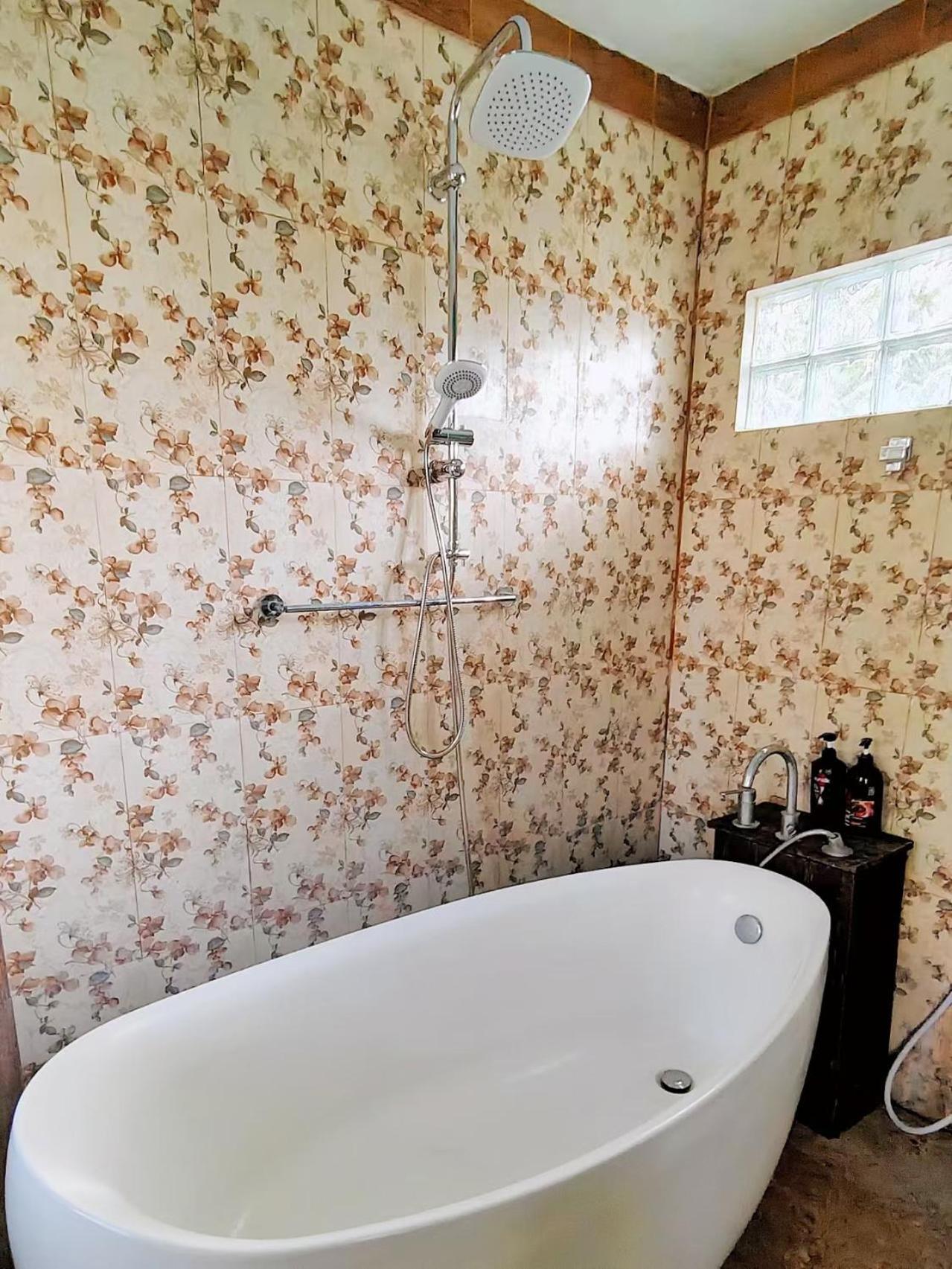 Panda Lumbung Bed & Breakfast Sanur  Luaran gambar